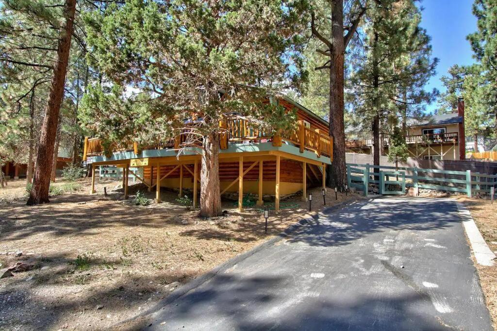 Chalet Monterey W/Hot Tub - Big Decks/Bbq Big Bear Lake Exterior foto
