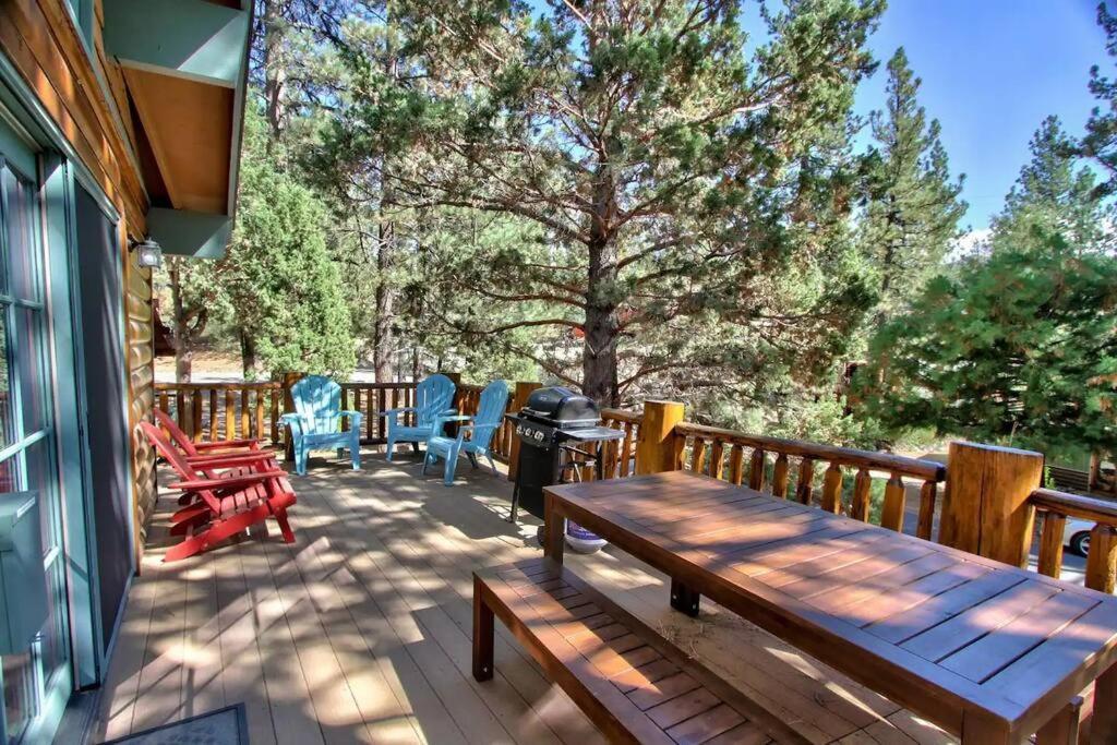 Chalet Monterey W/Hot Tub - Big Decks/Bbq Big Bear Lake Exterior foto