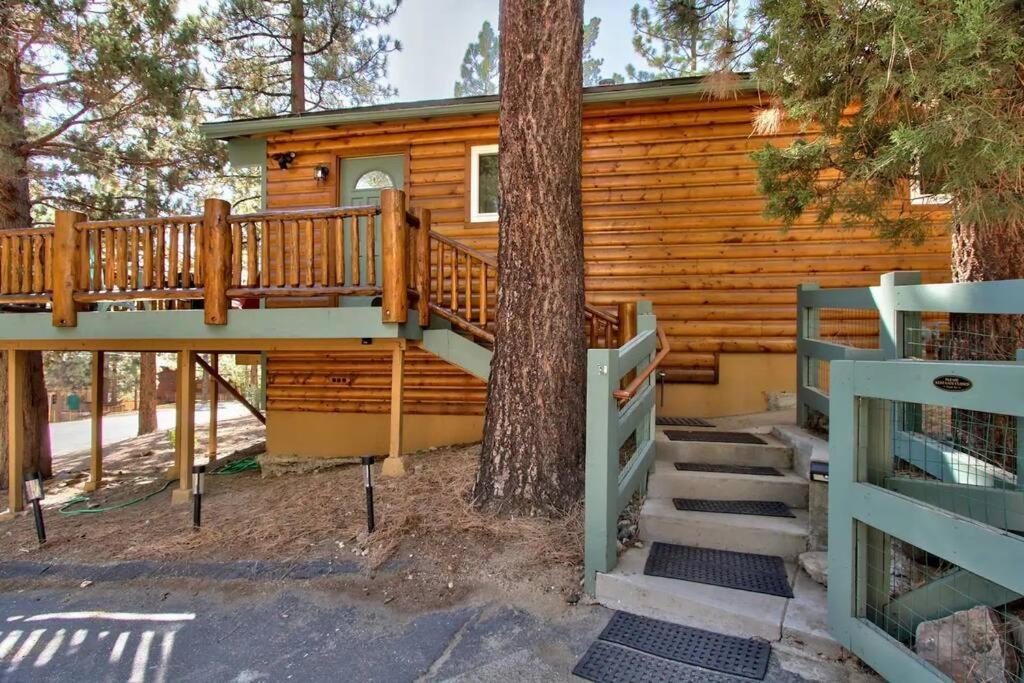 Chalet Monterey W/Hot Tub - Big Decks/Bbq Big Bear Lake Exterior foto